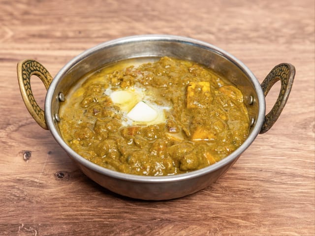 Saag Paneer Small Tray.