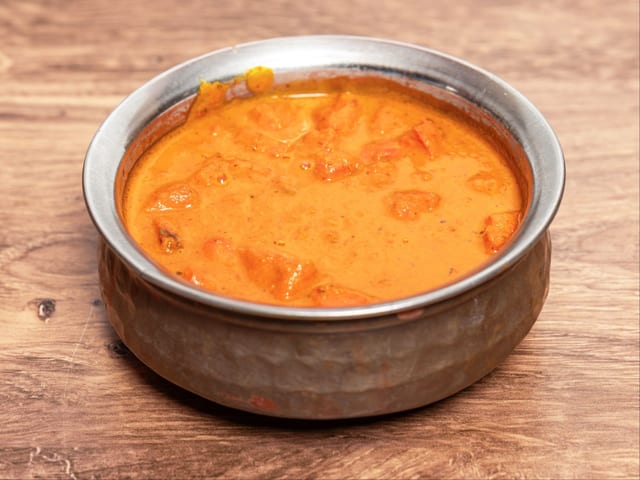 Chicken Tikka Masala Medium Tray.